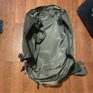 Osprey hiking backpack porter 45 EUC
